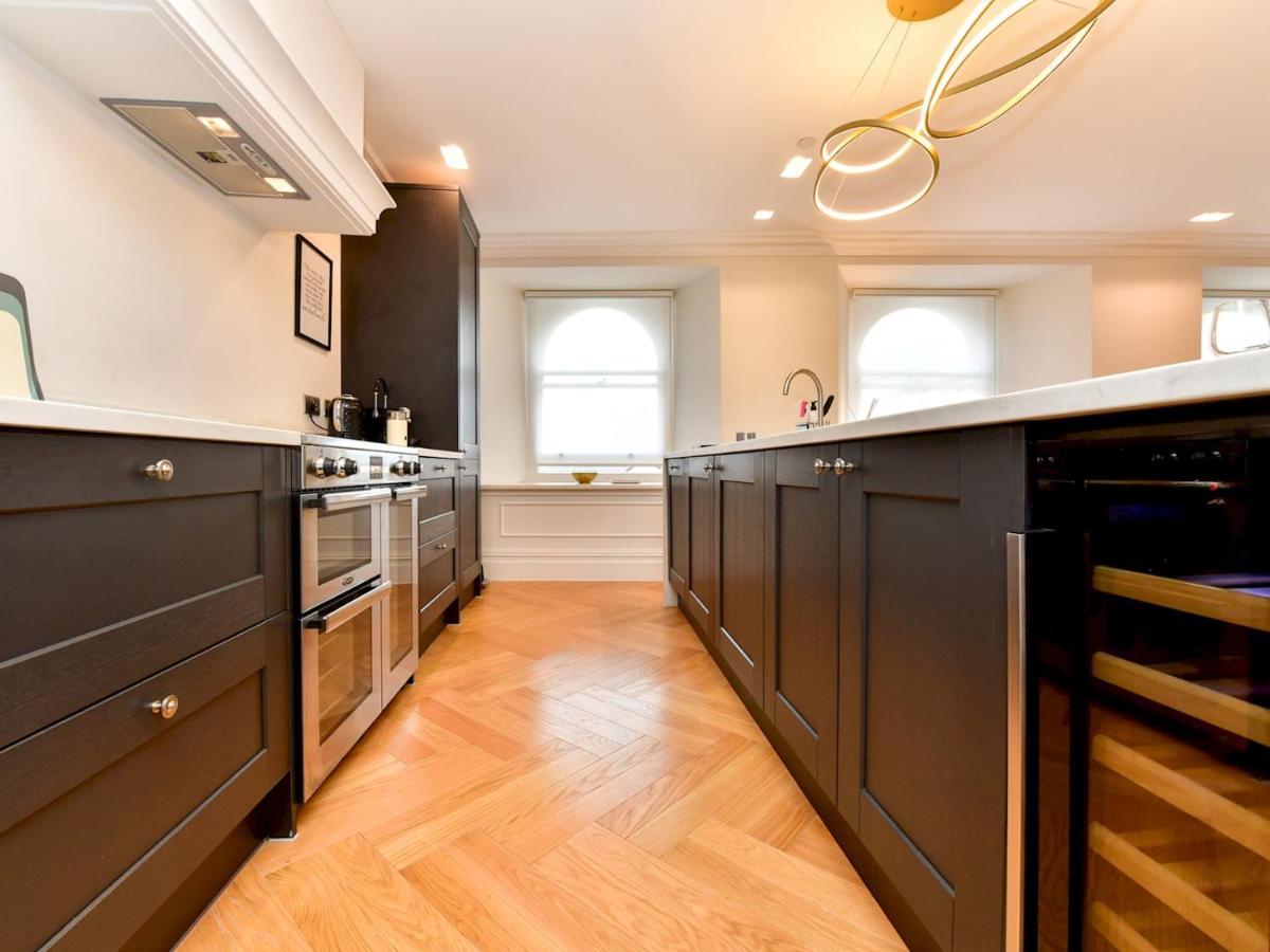 Pass The Keys Beautiful 2 Bed Apartment With Parking In The Bay Cardiff Kültér fotó